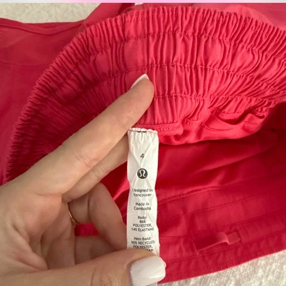 Lululemon Athletica Hot Pink Athletic Shorts - Picture 3 of 4